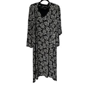 J Jill Wearever 2 Piece Dress Set With Cardigan Size Petite XL Leaf Print V-neck